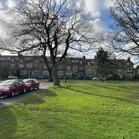 Charming Newly Refurbished *